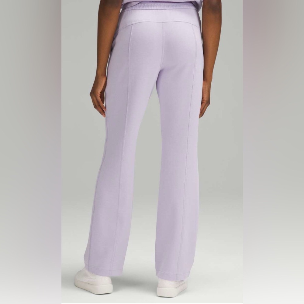 NWOT New Lululemon Ribbed Softstreme High-Rise Pant Lavender
